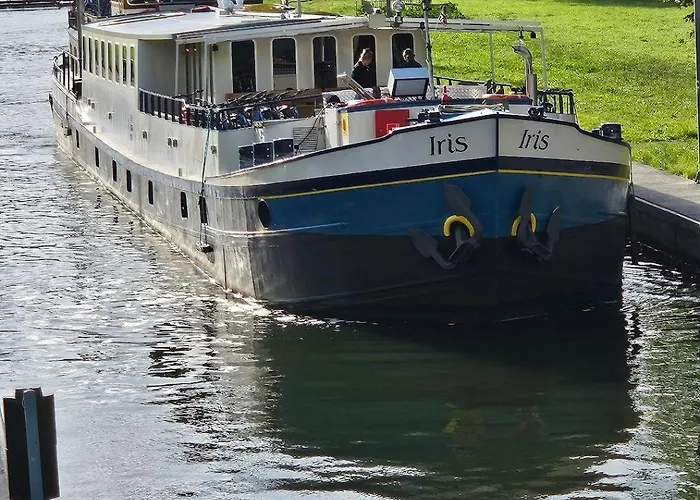 Hotelboat Iris Groningen
